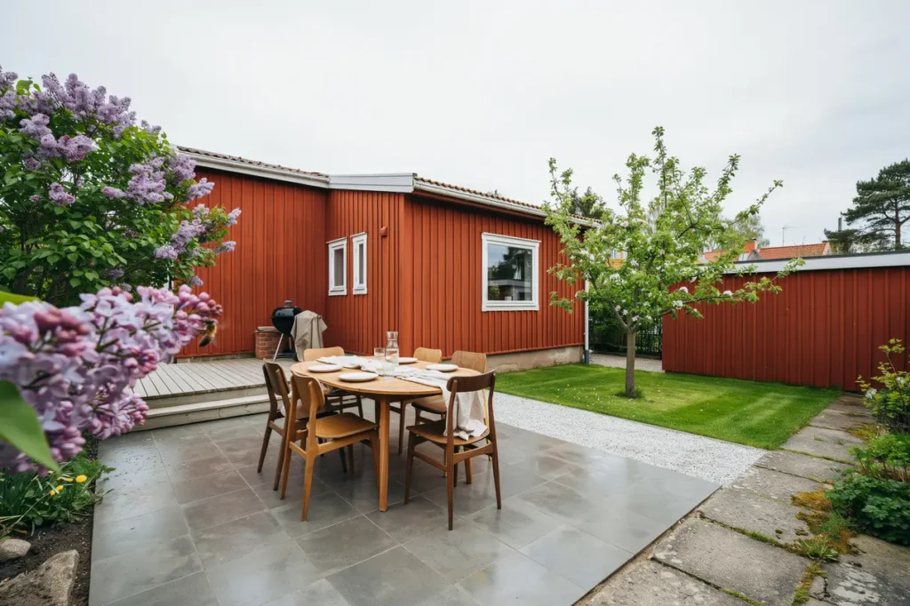 juniklar uteplats s planerar du stenl ggning f r midsommar grillkv llar och sommarens f rsta g ster